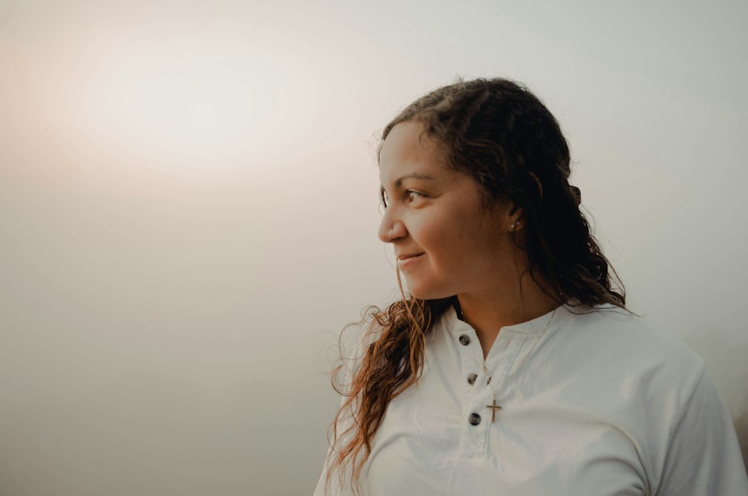 Woman representing individualized women's hormone care in Los Angeles